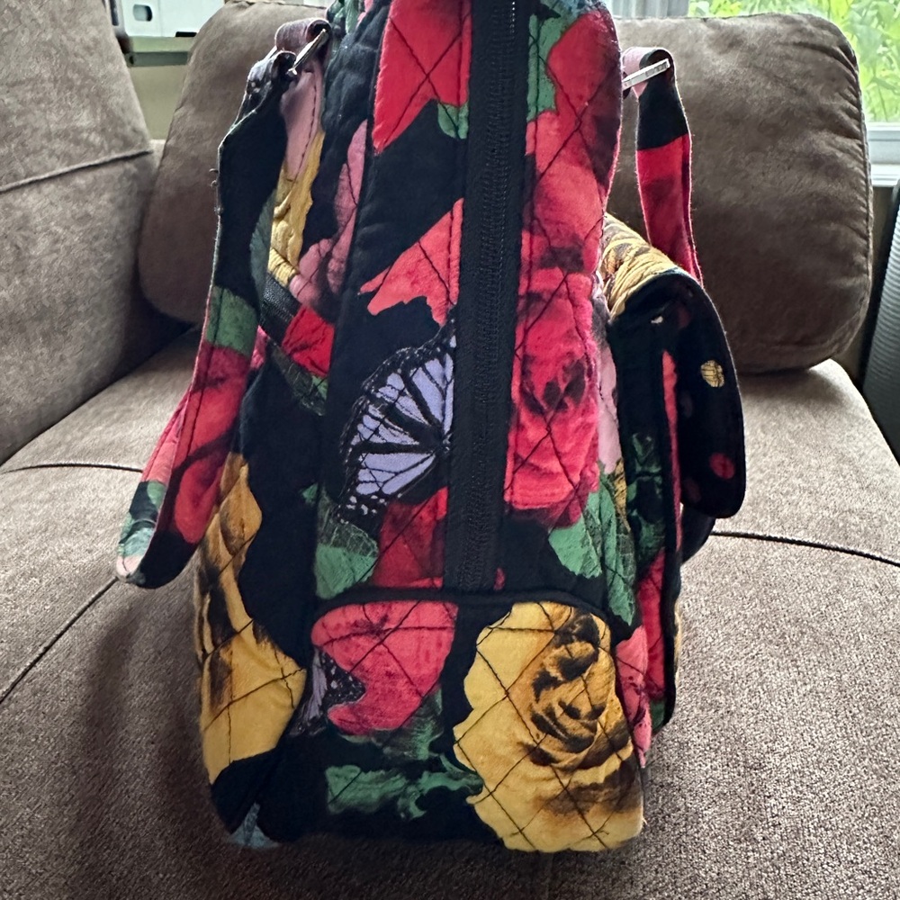 Vera Bradley "Havana Rose" Large Outside Pocket Shoulder Bag - Picture 5 of 16